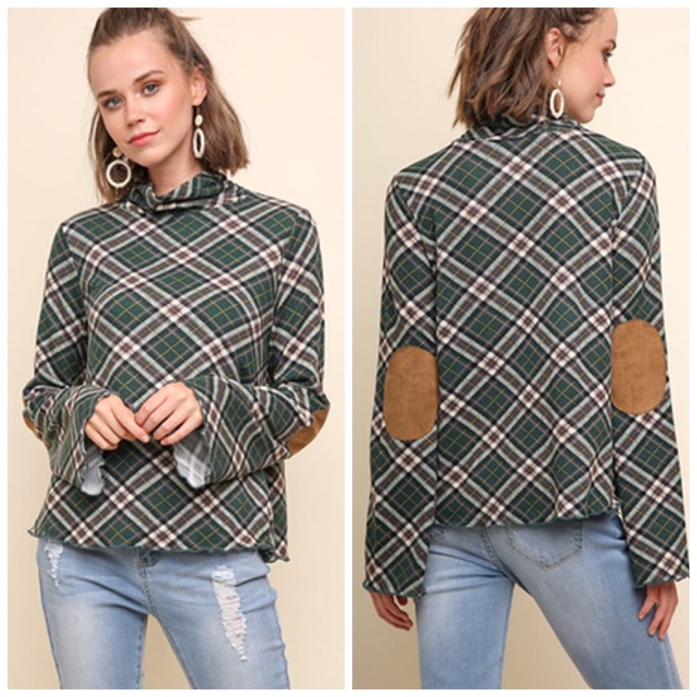 🆕Umgee Lettuce Trim Suede Elbow Top